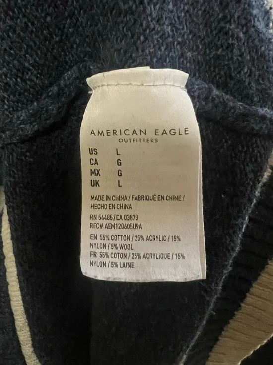 American Eagle Navy Knit Hoodie with Subtle Texture - Picture 4 of 4